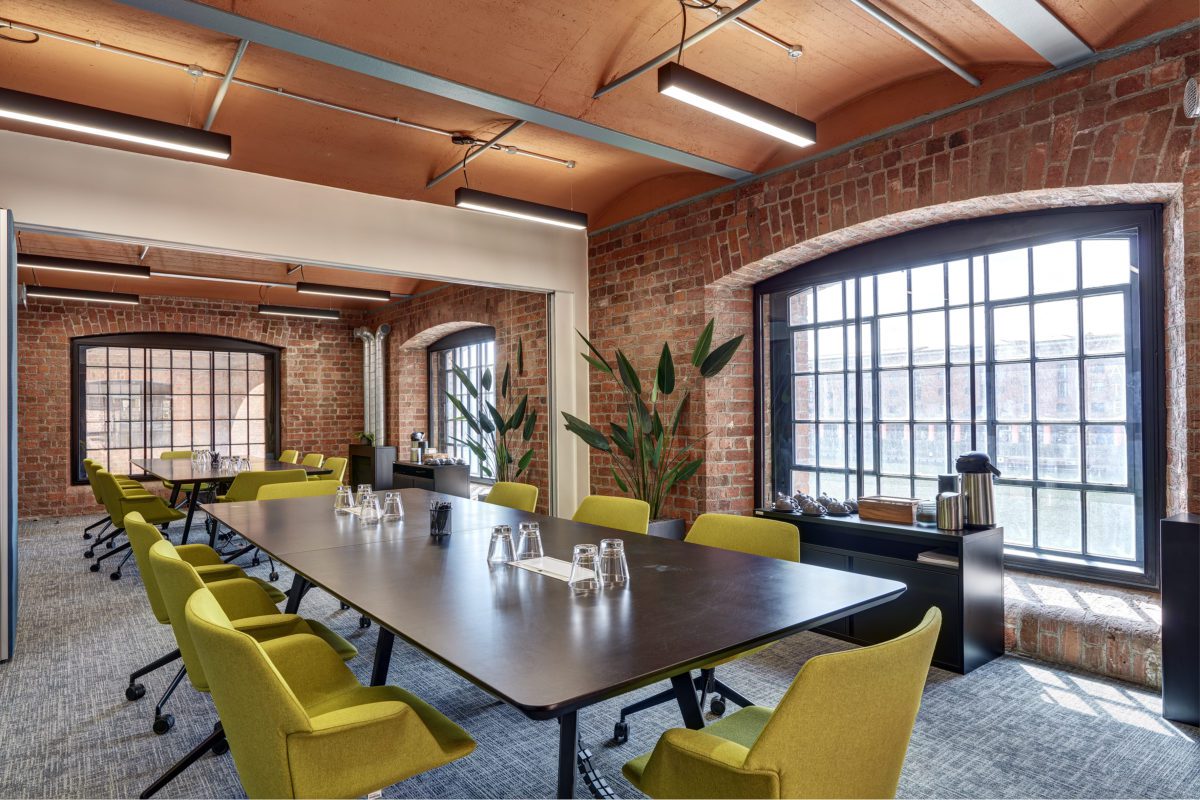Clockwise_Liverpool_MeetingRoom_M1.01+M1.02