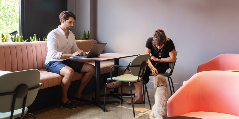 How to Make the Most of Networking in Coworking Spaces – landscape
